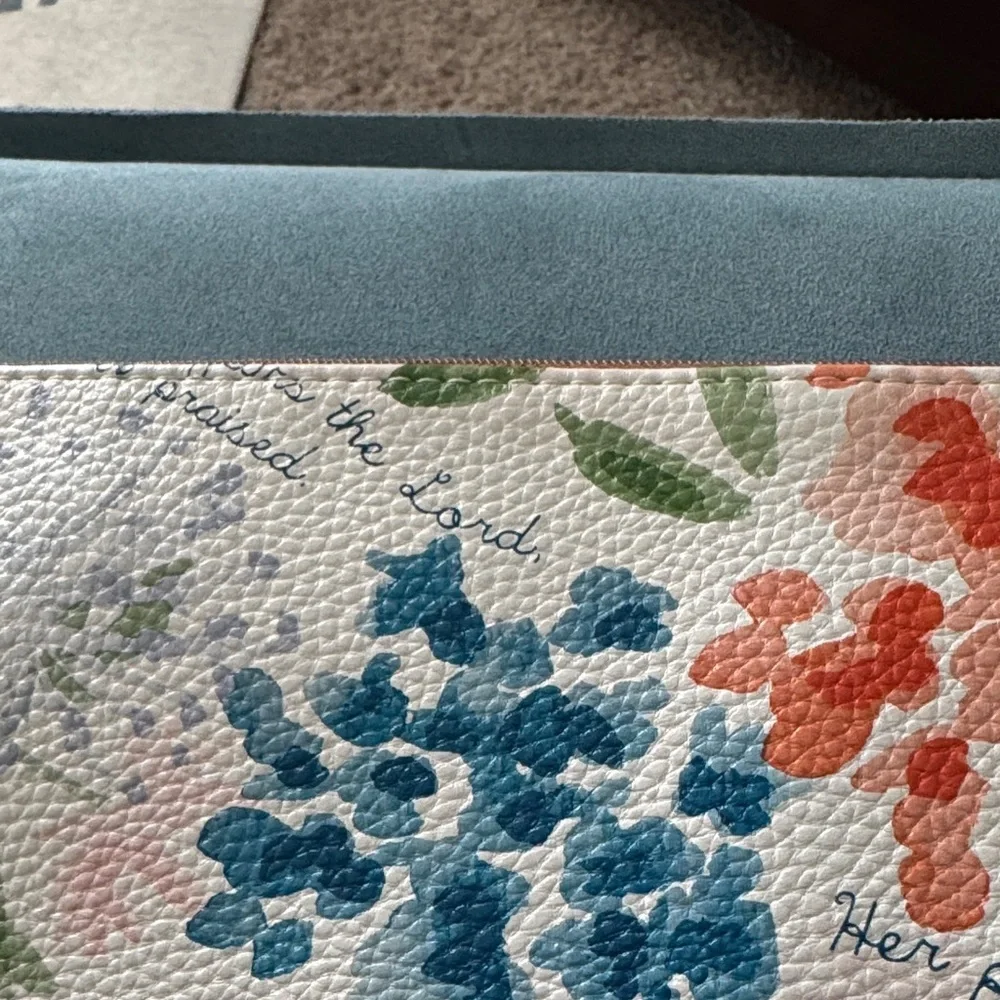 Jewell elegant floral